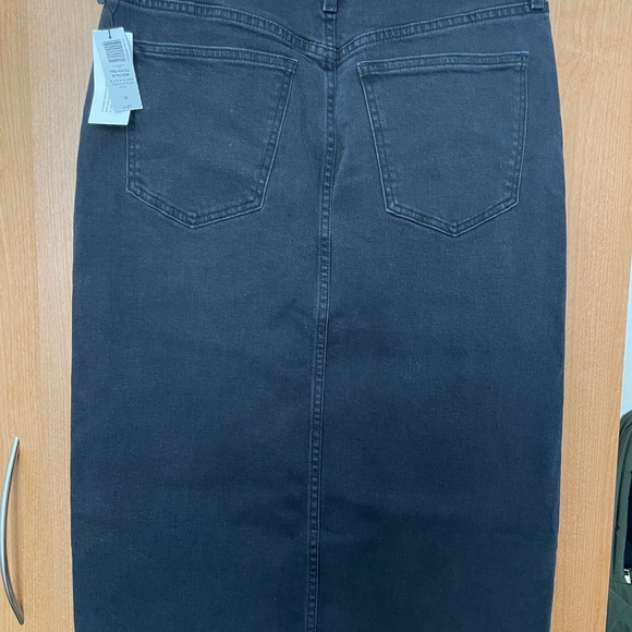 Denim Forum Halle Skirt size 30 - Picture 2 of 4